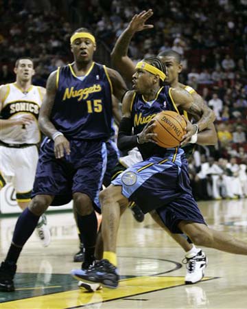 字母哥一向 字母哥一向