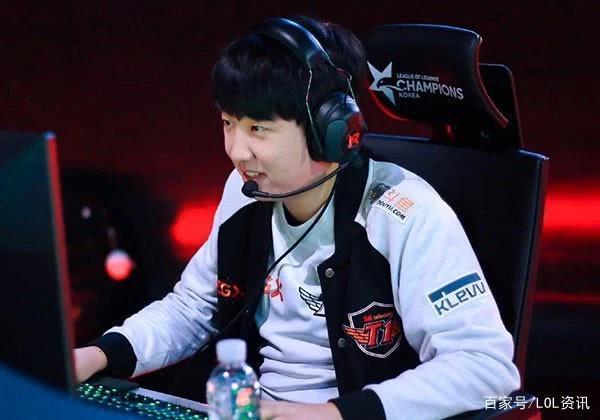 用实际行动 用实际行动